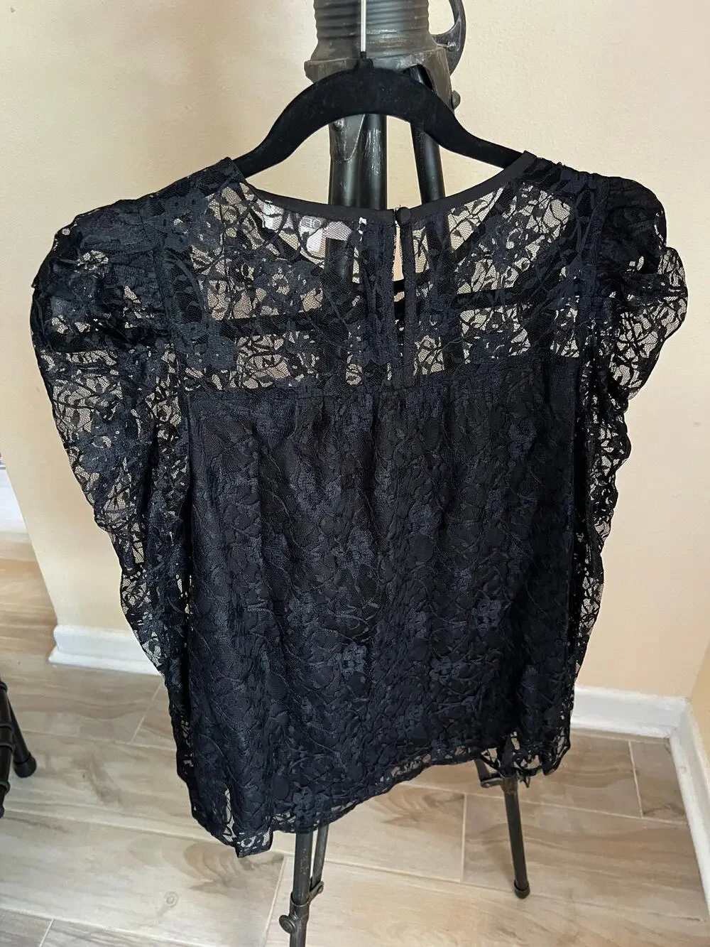 LOFT Puff Sleeve Lace Blouse  XS